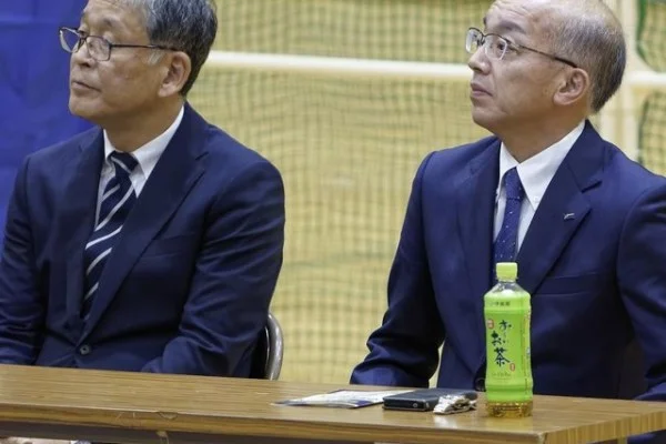 花样滑冰美国站女单争冠形势分析坂本花织冲冠与亨德里克斯对比